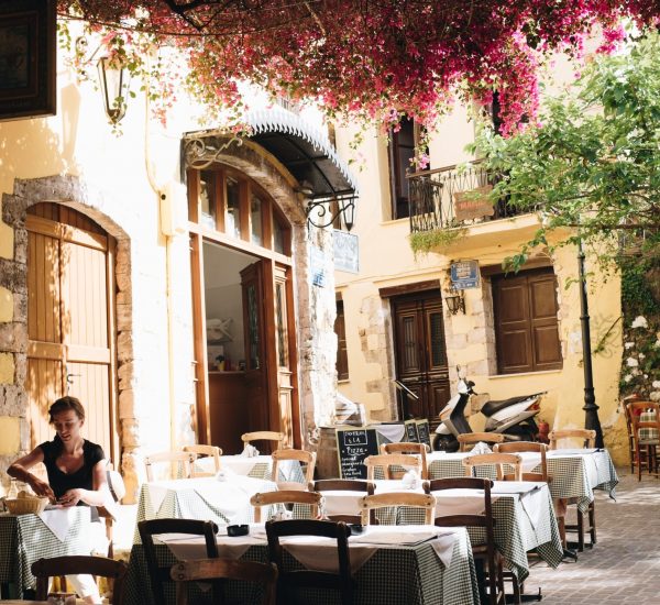 restaurant affected by covid